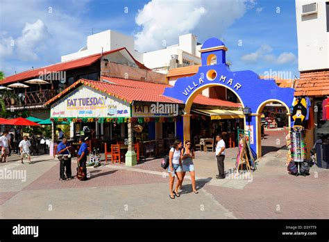 shopping at cozumel cruise port